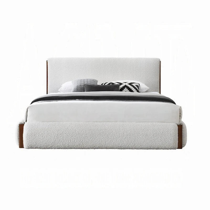 Letto a piattaforma queen size con testiera imbottita e struttura in legno