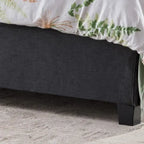 Struttura letto imbottita queen size con testiera in tessuto