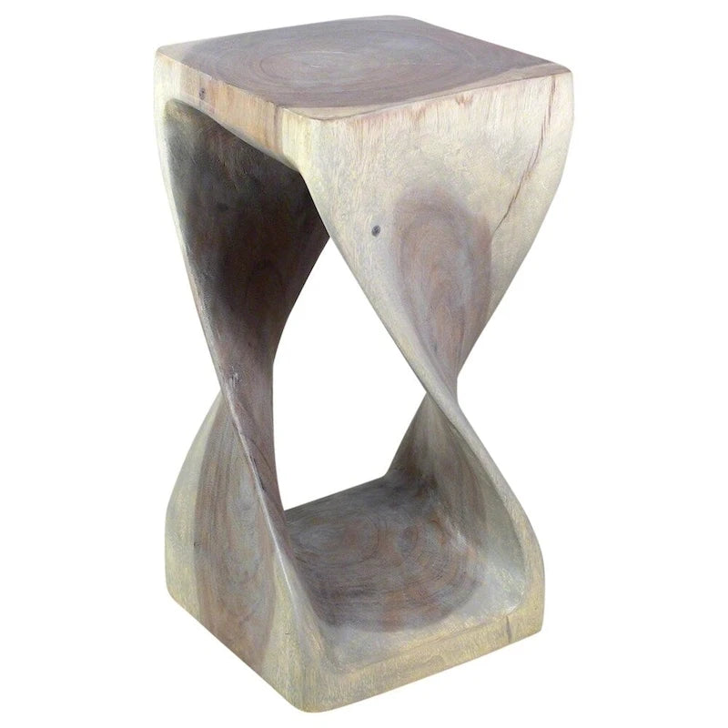 Sgabello a torsione in legno massello intagliato a mano – Finitura a olio grigio, 30 x 30 x 58 cm