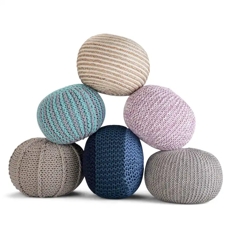 Pouf rotondo in cotone lavorato a mano
