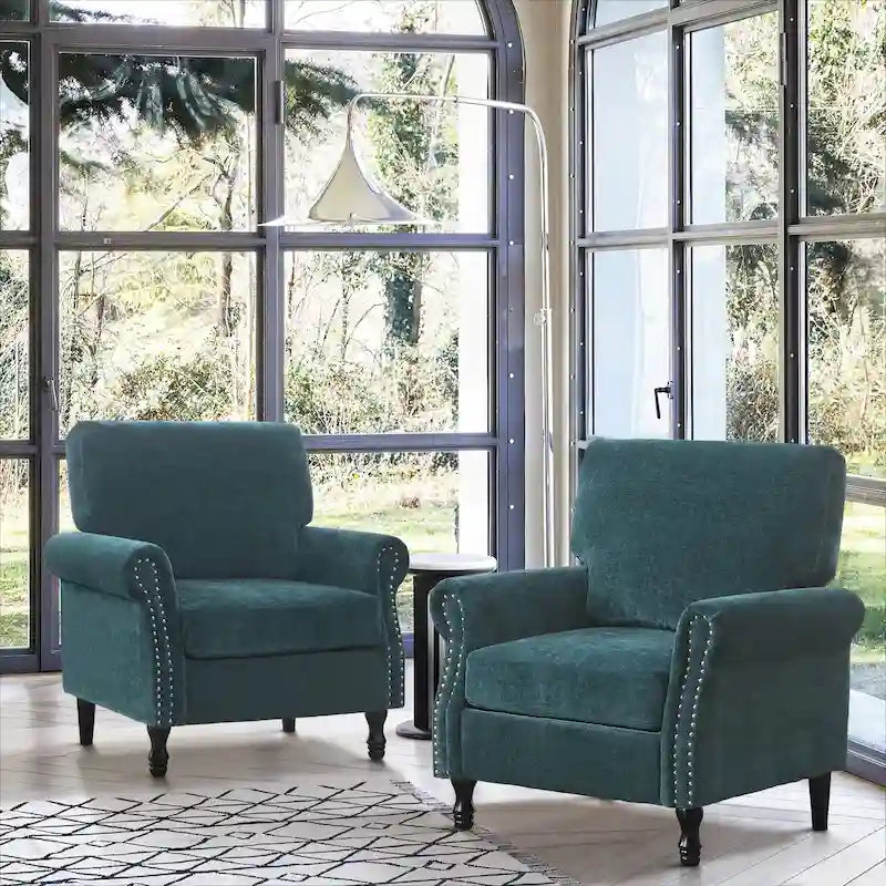 Poltroncina di design imbottita con borchie decorative